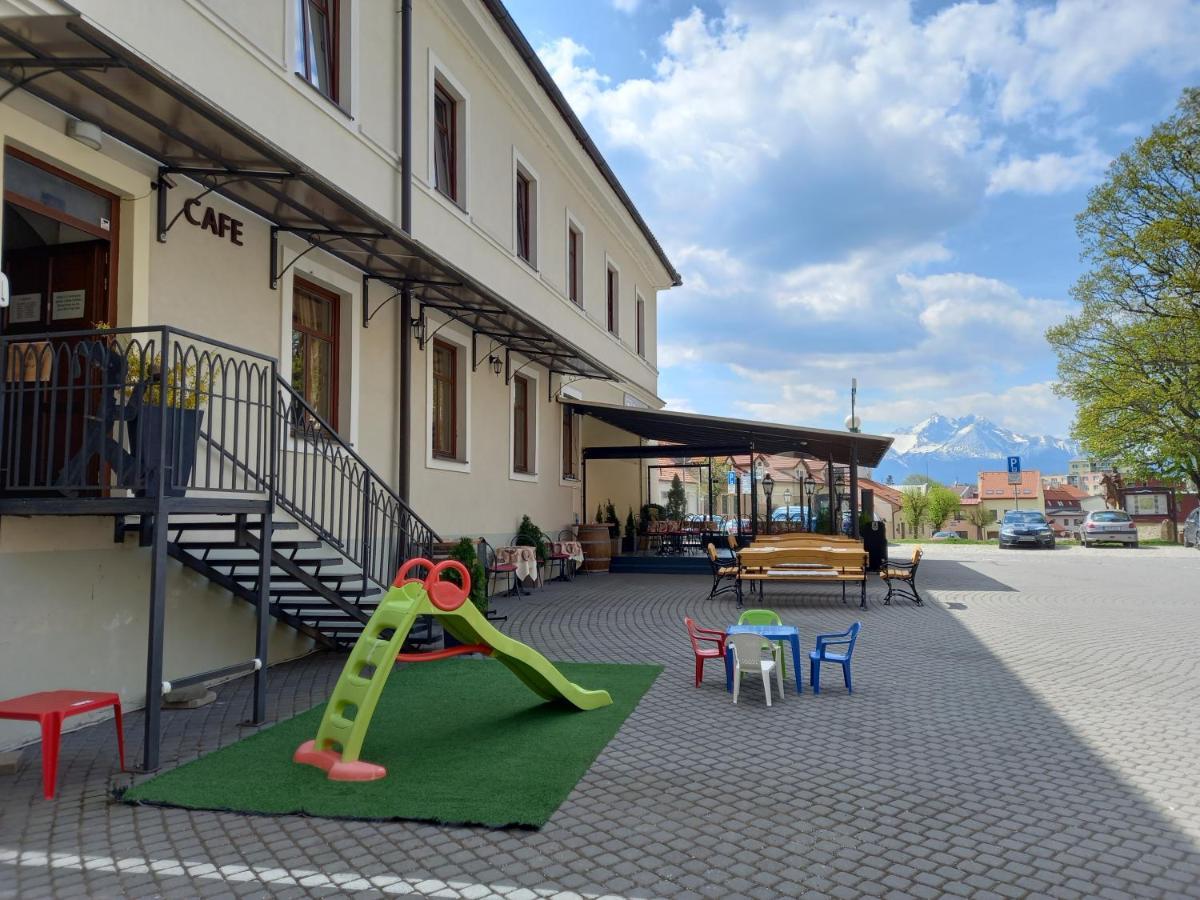 Penzion Berg Кежмарок Экстерьер фото